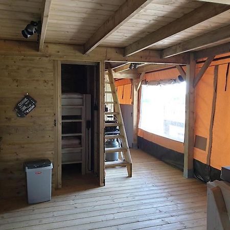 Safaritent Betuwe Lodge Kesteren Bagian luar foto